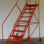 BJ45 Series 12 Tread Easy Slope 559mm Wide Mobile Safety Step
