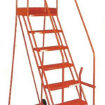BJ35 Series 4 Tread Heavy Duty Mobile Safety Step
